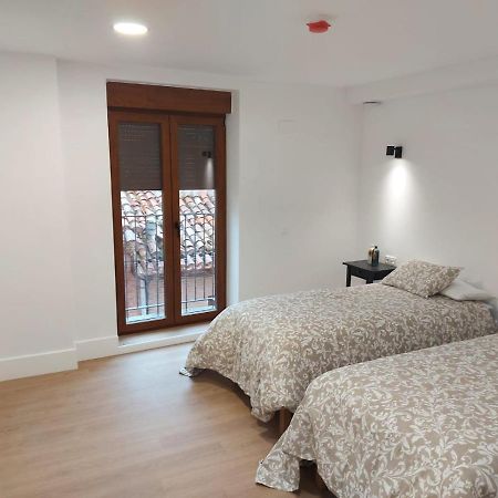 Hotel - Hostel Atuvera 산토도밍고데라칼사다 외부 사진
