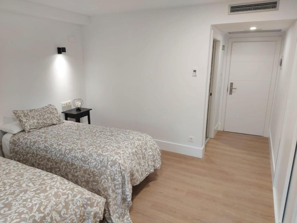 Hotel - Hostel Atuvera 산토도밍고데라칼사다 외부 사진