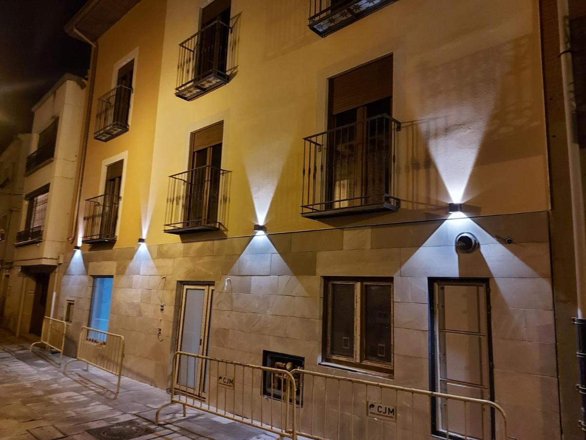 Hotel - Hostel Atuvera 산토도밍고데라칼사다 외부 사진